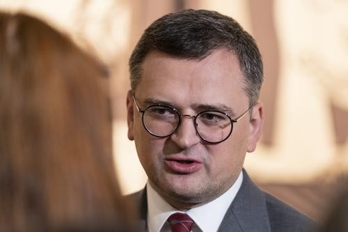 Глава МИД Украины Кулеба заявил, что вступить в ЕС будет легче, чем в НАТО 