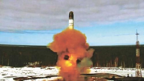 В России на базе «Сармата» планируют создать ракету против астероидов