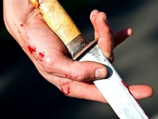 В Москве возле школы 15-летний подросток получил ножевое ранение