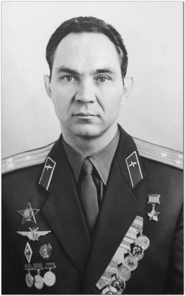Лётчик-испытатель В.А.Нефедов ценой своей жизни проложил дорогу МиГ-21