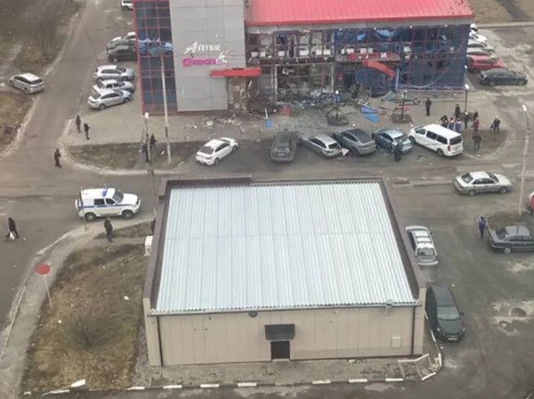 ВСУ обстреляли торговый центр в Белгороде: погибли 9 человек, в том числе младенец (ФОТО, ВИДЕО)