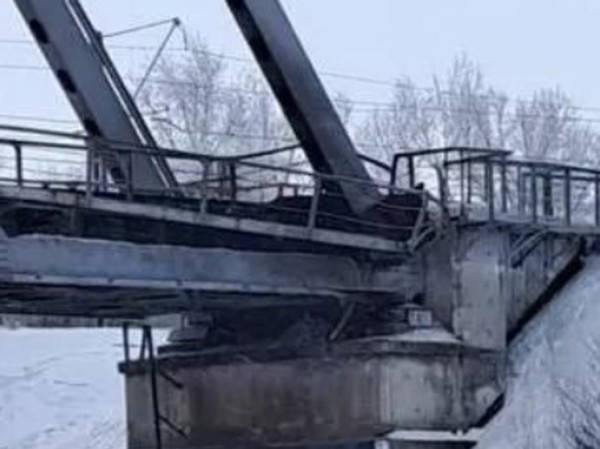 «Взрыв был громкий»: жители Самарской области описали диверсию на железнодорожном мосту